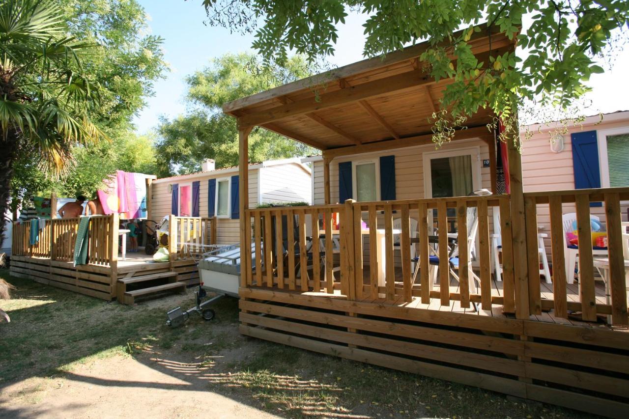 Happy Camp Mobile Homes In Centro Vacanze Bi Village Fažana Εξωτερικό φωτογραφία